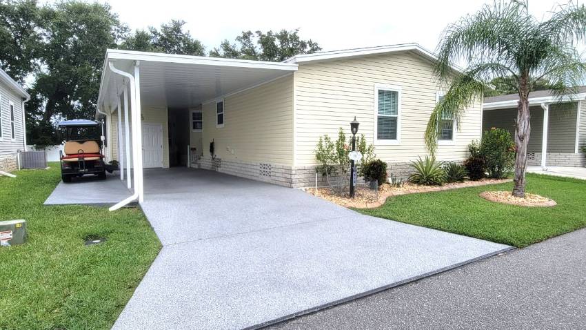 Winter Haven, FL Mobile Home for Sale located at 312 Siberian Cypress Circle Cypress Creek Village